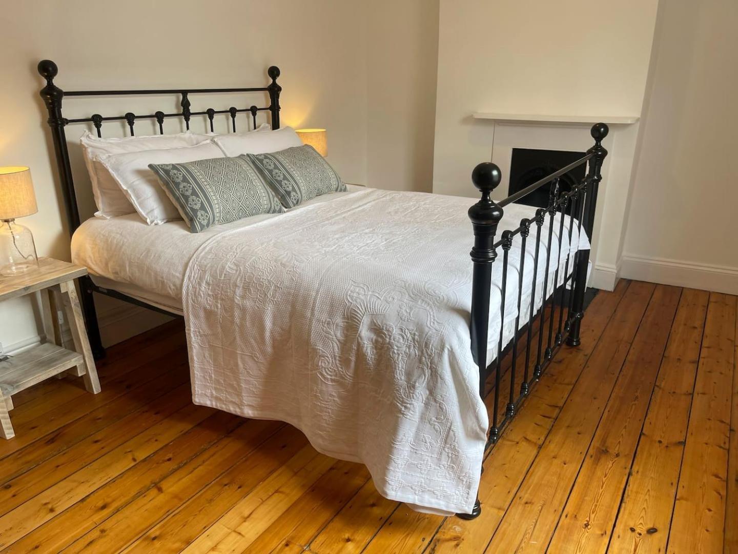 Fantastic Victorian House, Excellent City Location - Cambridge Homehost ภายนอก รูปภาพ